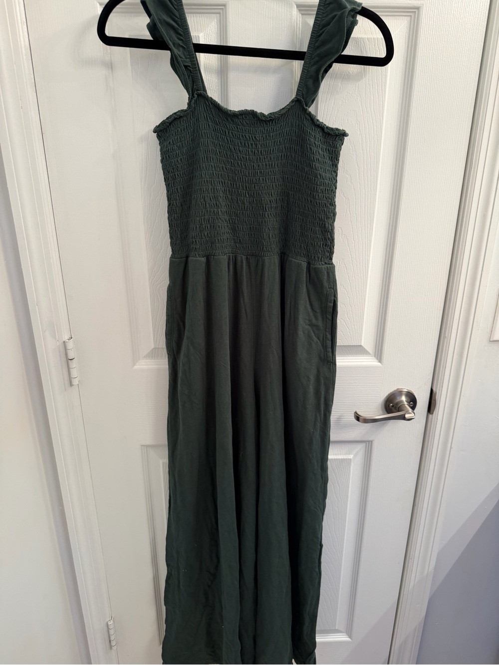 Aerie Green Solid Smocked Strappy Maxi Dress M Sleeveless Long